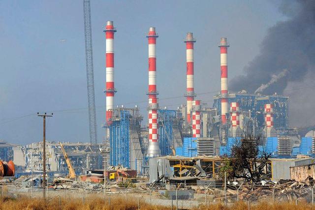 Взрыв на электростанции на Кипре