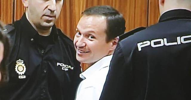 Bretón no es tan inteligente como parece.