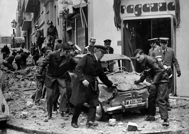 Attentado coche bomba --> carrero Blanco