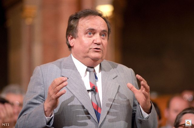 Torgyán József lemondása