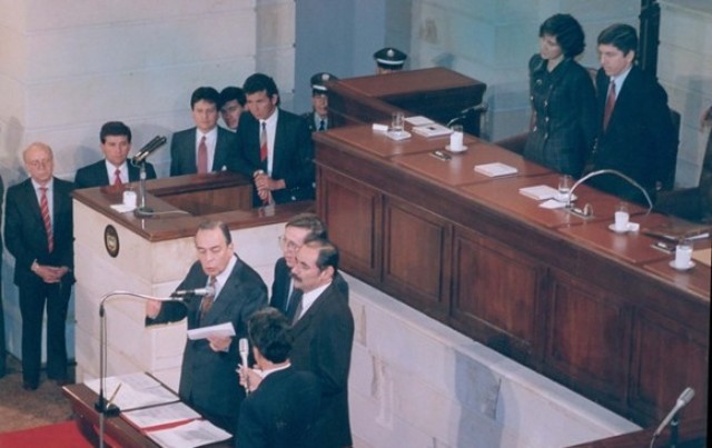 El Comercio Exterior  En Colombia - La Constituyente y Reestructuración del Comercio Exterior