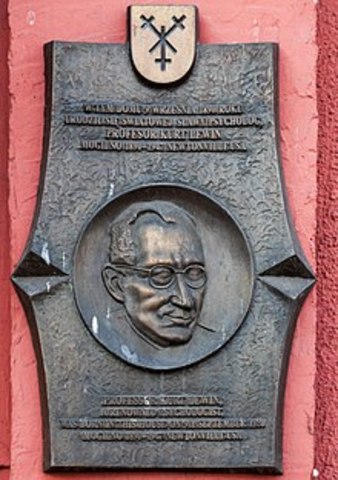 Kurt Lewin