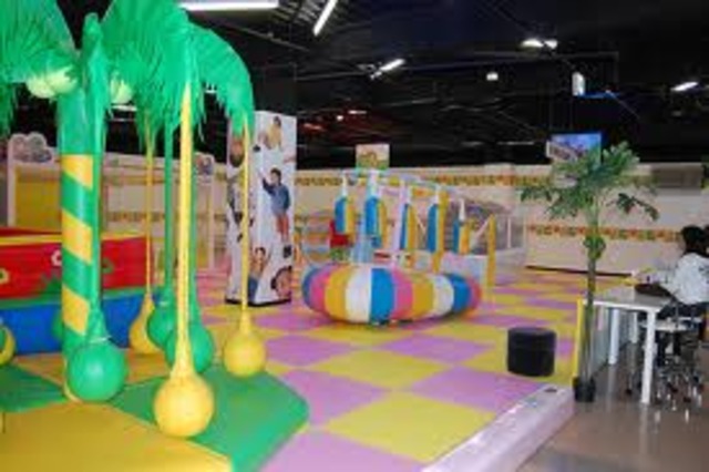 Fui a "Jungle Jubilee" con mis amigos y se divertieron.