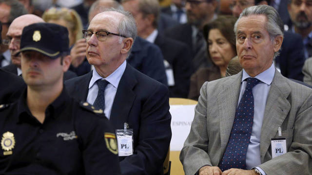 El juez Andreu sienta en el banquillo a Rato y Blesa por las tarjetas ‘black’