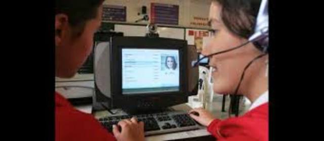 Aparece el primer Centro de Virtual de Enseñanza en USA