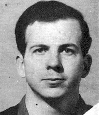 LEE HARVEY OSWALD, ACUSADO DEL ASESINATO
