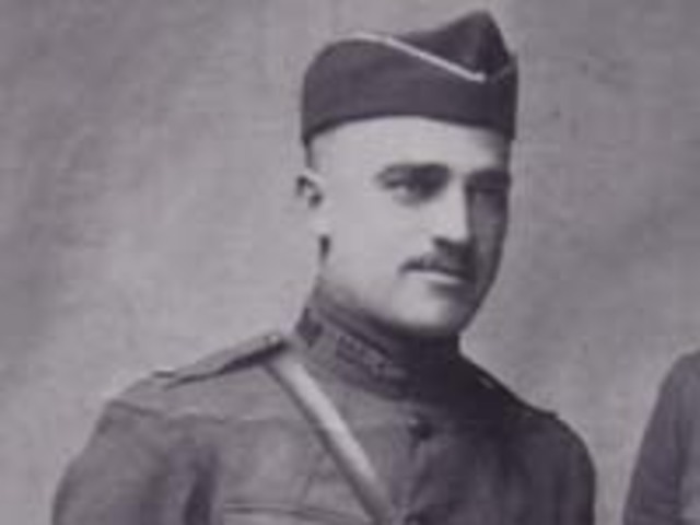 Quincy Ayres is Promoted to 1st Lieutenant