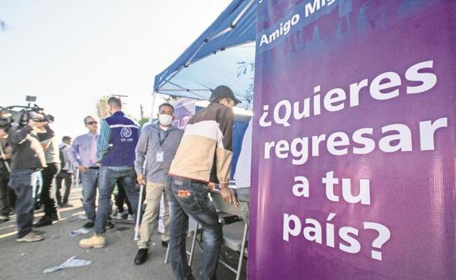 Migrantes regresan a sus países