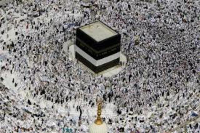 Muhammed Mecca gains control