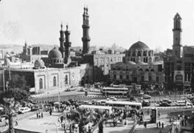 Azhar University is founded