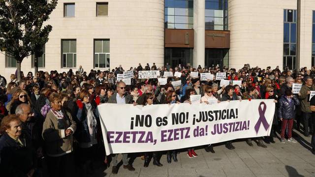 La Manada admite que no hubo un consentimiento expreso de la víctima.