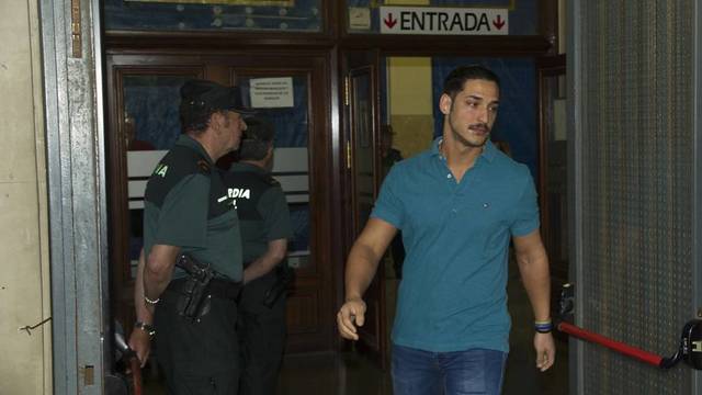 Los cinco miembros de La Manada comparecen en el juzgado de Sevilla.