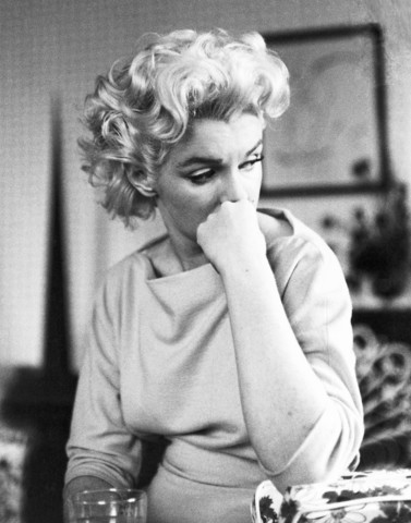Marilyn Monroe Dies