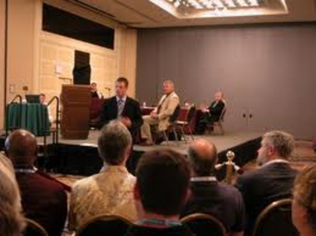 He participado en "Mock Trial" y fui muy molesto para el otro equipo.