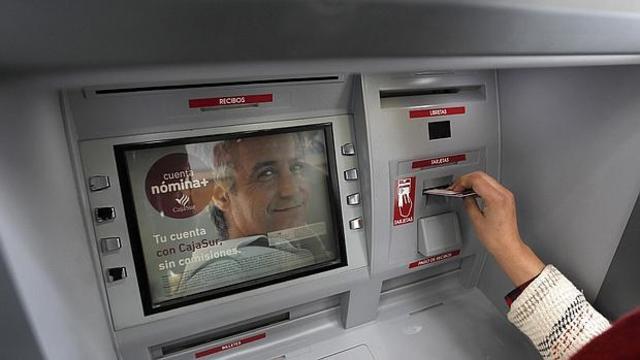 Primer  cajero automatico