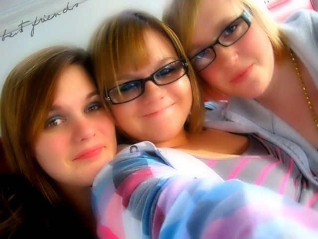 Fue a Sioux City con Sara y Mariah.