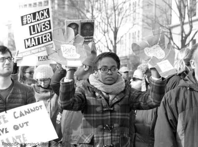 Laws to take voting rights from African-Americans