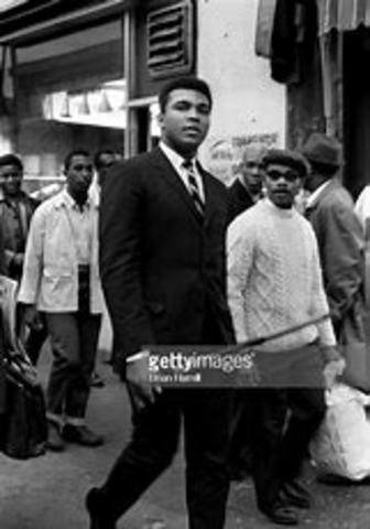 Boxer Muhammed Ali refuses military service