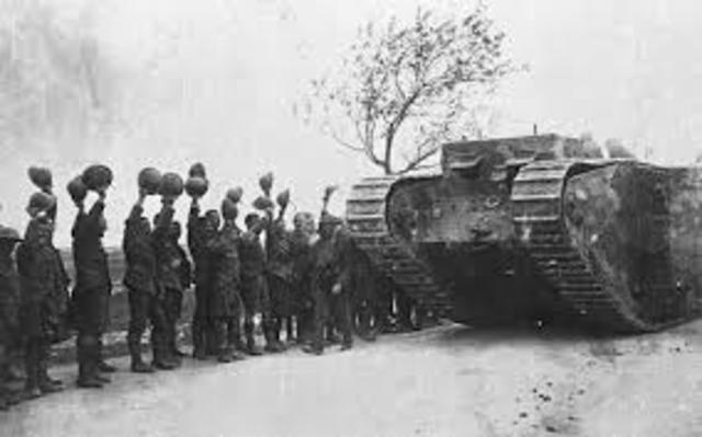 First uses of tanks in WWI