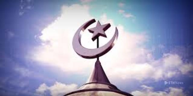 Arabs introduce ISLAM