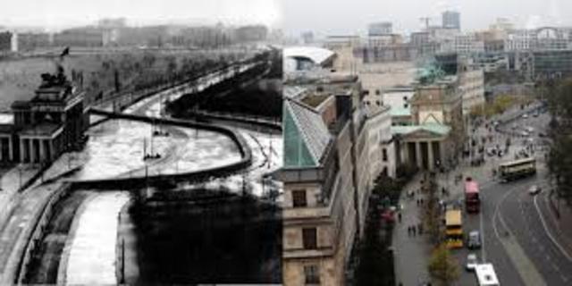 Berlin Wall is constructed