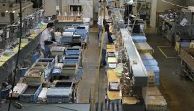 CREACION DE FABRICAS DE LENTES