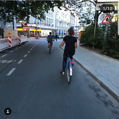 mi familia y yo nos fuimos de vacaciones a Europa