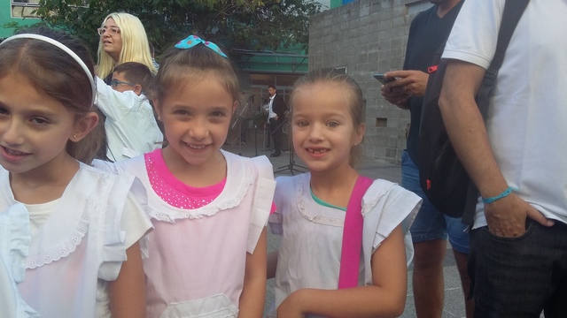 1er día de clases con Dalit.