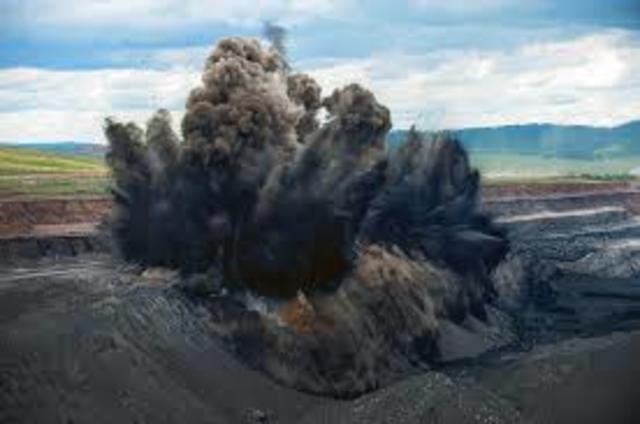 mine explosions kills many