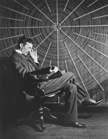 Corriente alterna: Nikola Tesla