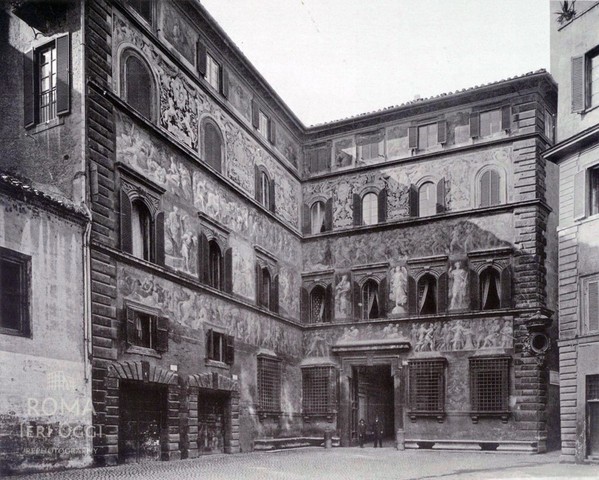 Polidoro da Caravaggio e Maturino da Firenze, Palazzo Ricci-Sacchetti, foto 1891