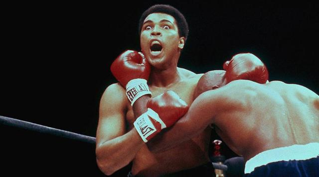 boxer Muhammad Ali refuses military services