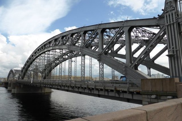 PRIMO PONTE IN FERRO