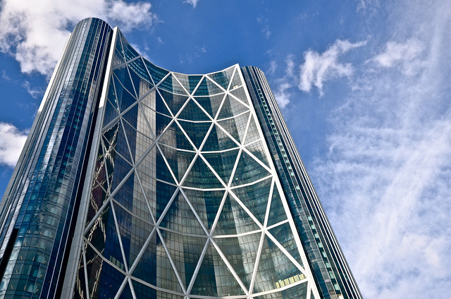 IL PRIMO GRATTACIELO CON STRUTTURA IN ACCIAIO