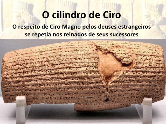 Los Primeros Decretos Sobre los Derechos Humanos