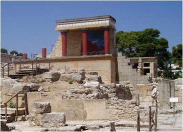 Palacio de Cnossos (fecha aproximada entre el 1500 a.C. y el 1400 a.C.)