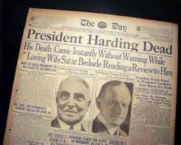 President Warren G. Harding dies