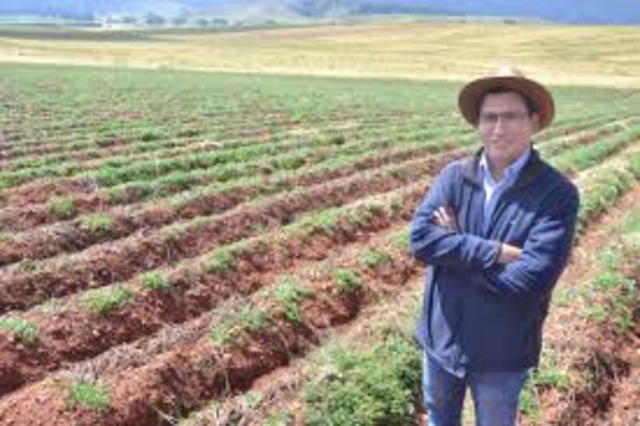 In 1997, one farmer supported the food needs of almost 140 people.