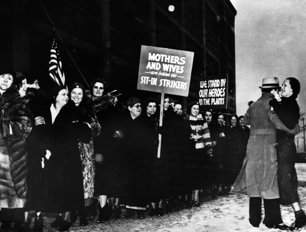 Ford Motor Company announces 40 Hour Work Week