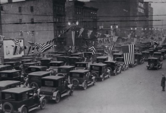 The Holland tunnel connecting NYC and NJ open