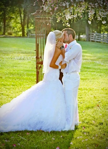 Rich and Hillary get Married