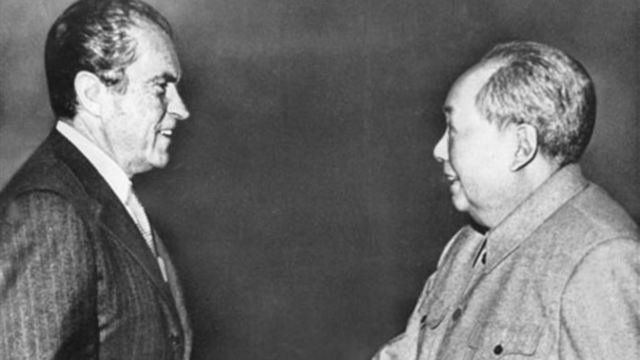 Nixon visits China