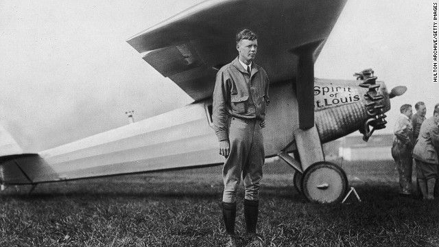 Charles Lindbergh makes his first non-stop Trans-Atlantic flight