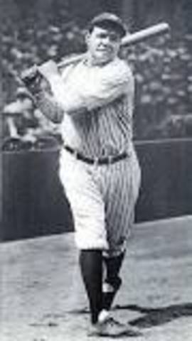 Babe Ruth hits 60 home runs