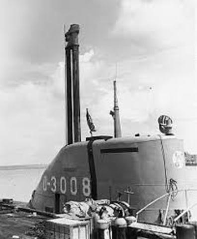 submarion con periscopio