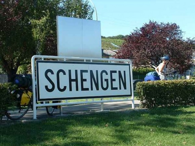 In vigore Schengen