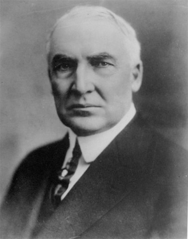 President Warren G. Harding dies