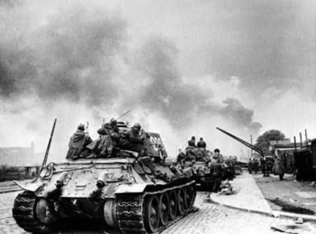 23 июня – 29 августа – Освобождение Белоруссии.