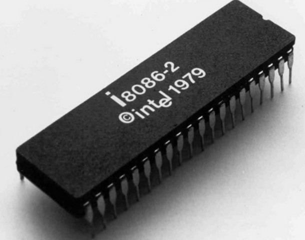 PC (Personal Computer)