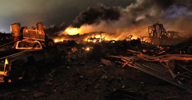 Union Carbide Plant Explosion: India